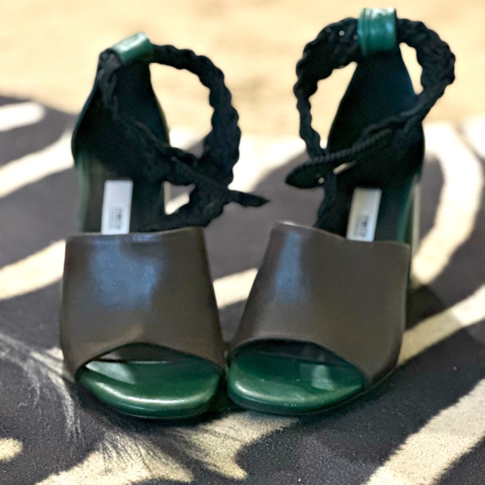 Miista sandals